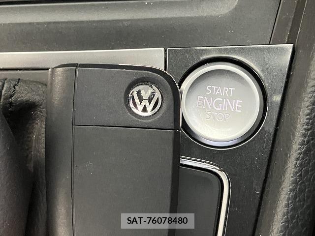 VolksWagen GOLF VARIANT 2018-09 8318086-14