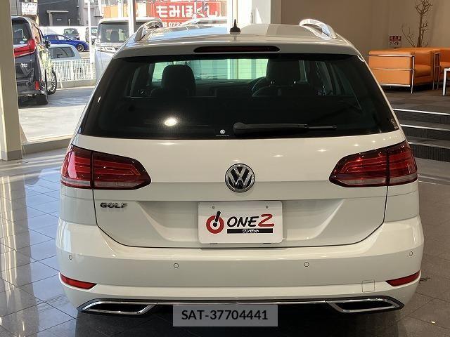 VolksWagen GOLF VARIANT 2020-02 8318082-9