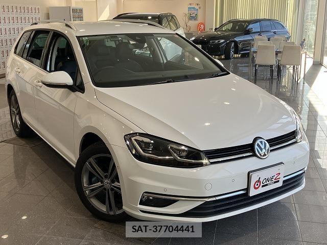 VolksWagen GOLF VARIANT 2020-02 8318082-12