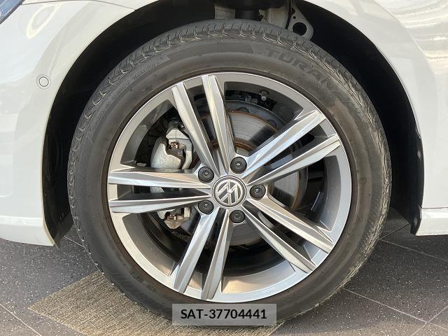 VolksWagen GOLF VARIANT 2020-02 8318082-19