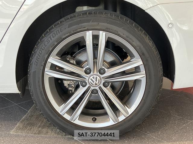 VolksWagen GOLF VARIANT 2020-02 8318082-20
