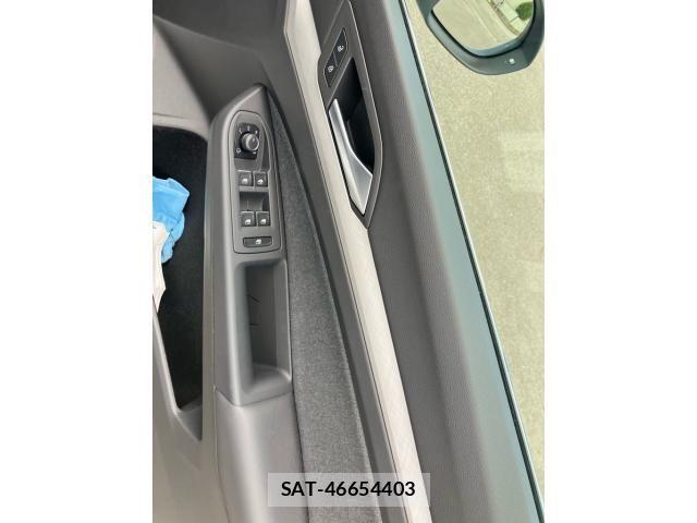 VolksWagen GOLF VARIANT 2023-09 8318083-14