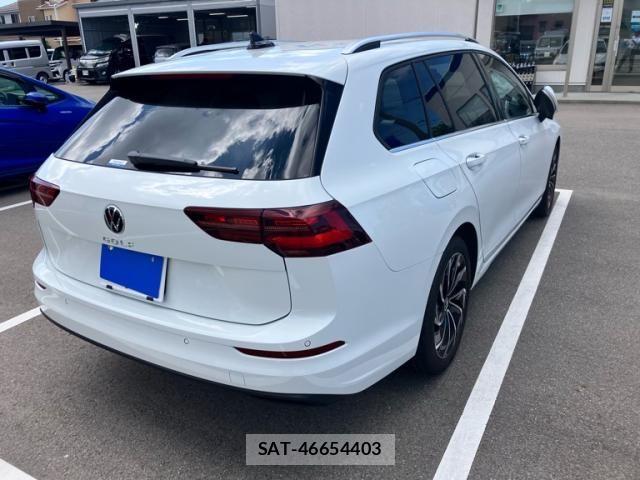 VolksWagen GOLF VARIANT 2023-09 8318083-4