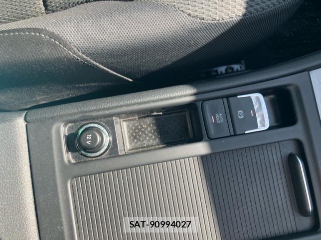 VolksWagen GOLF VARIANT 2015-10 8318088-19
