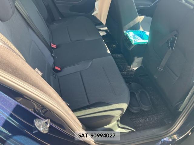 VolksWagen GOLF VARIANT 2015-10 8318088-25