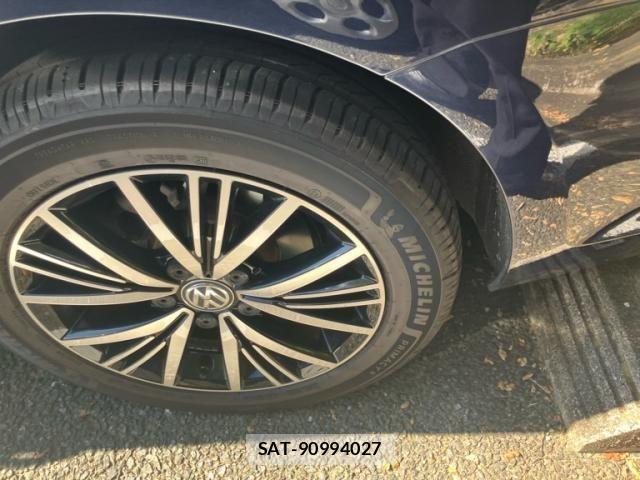 VolksWagen GOLF VARIANT 2015-10 8318088-6