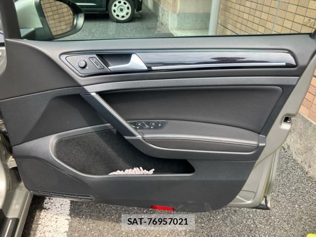 VolksWagen GOLF VARIANT 2020-02 8338510-11