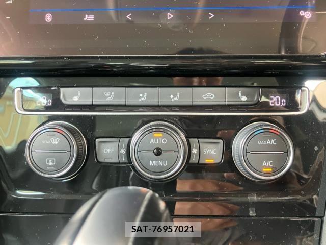 VolksWagen GOLF VARIANT 2020-02 8338510-21