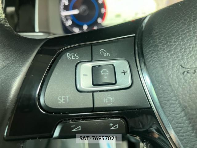 VolksWagen GOLF VARIANT 2020-02 8338510-24
