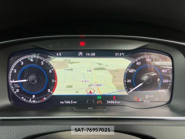 VolksWagen GOLF VARIANT 2020-02 8338510-27