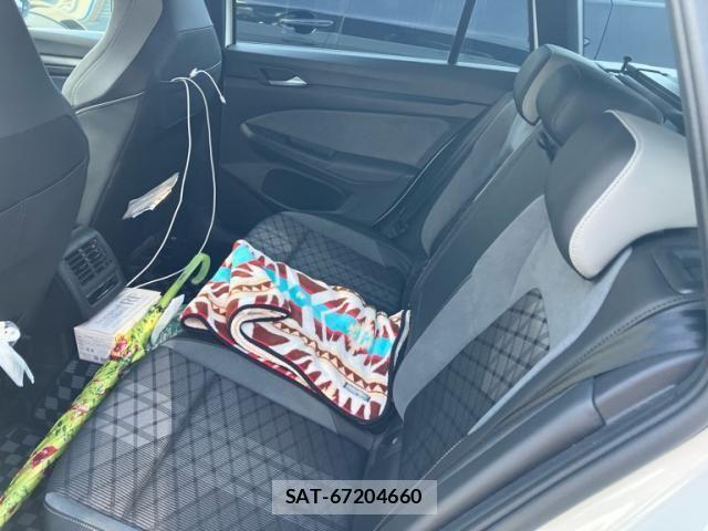 VolksWagen GOLF VARIANT 2024-02 8338509-10