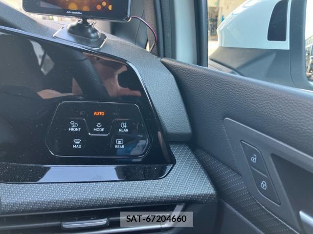 VolksWagen GOLF VARIANT 2024-02 8338509-19