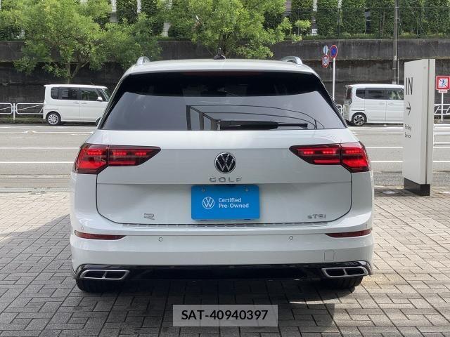 VolksWagen GOLF VARIANT 2024-04 8337906-8