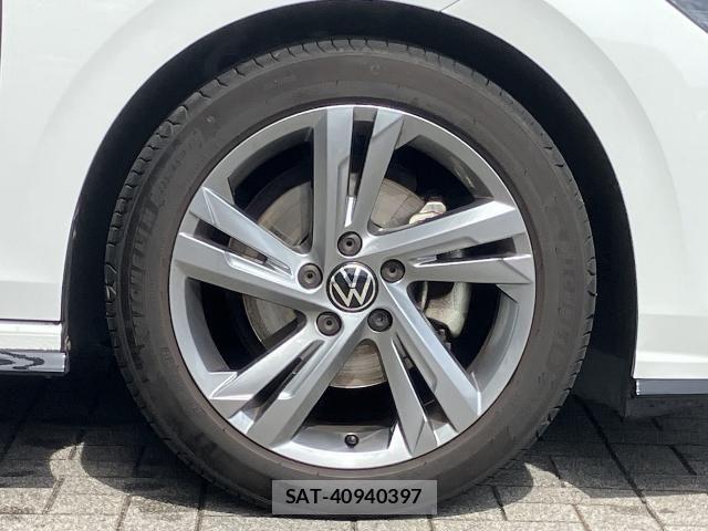 VolksWagen GOLF VARIANT 2024-04 8337906-4