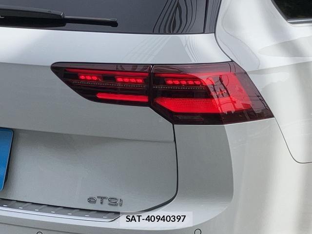 VolksWagen GOLF VARIANT 2024-04 8337906-5