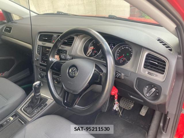 VolksWagen GOLF VARIANT 2016-03 8355890-10