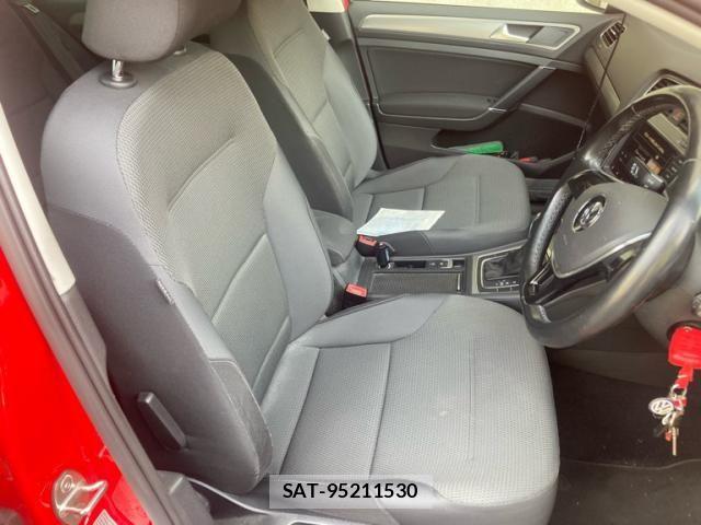 VolksWagen GOLF VARIANT 2016-03 8355890-11