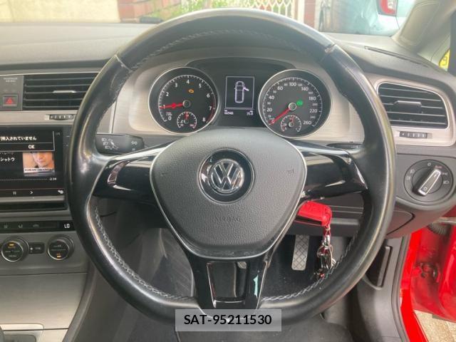 VolksWagen GOLF VARIANT 2016-03 8355890-12