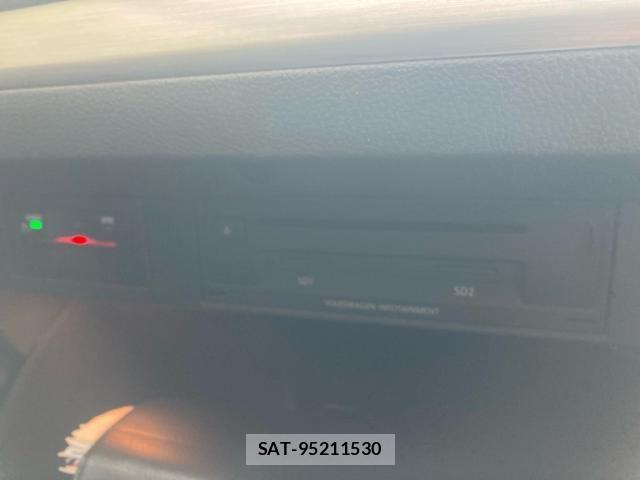 VolksWagen GOLF VARIANT 2016-03 8355890-20