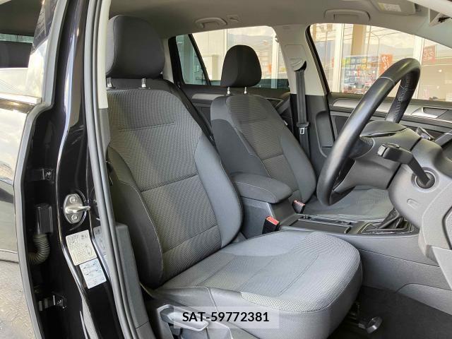 VolksWagen GOLF VARIANT 2016-05 8369742-18
