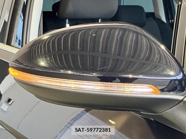 VolksWagen GOLF VARIANT 2016-05 8369742-4