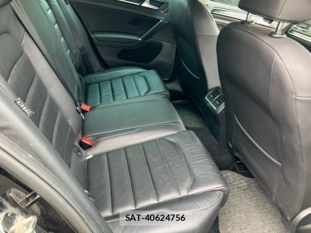 VolksWagen GOLF VARIANT 2013-12 8369743-14
