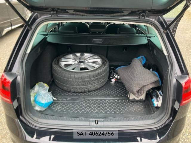 VolksWagen GOLF VARIANT 2013-12 8369743-17
