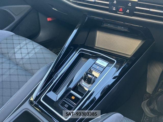 VolksWagen GOLF VARIANT 2023-06 8369740-9