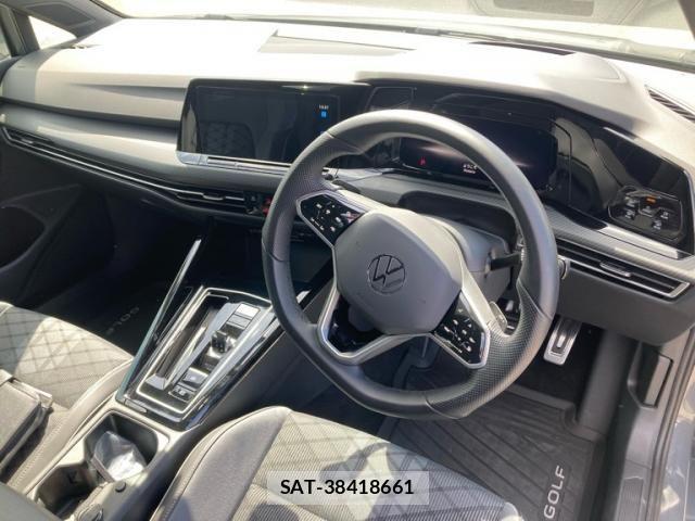 VolksWagen GOLF VARIANT 2023-07 8369741-9
