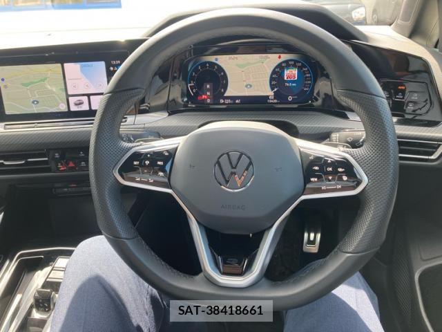 VolksWagen GOLF VARIANT 2023-07 8369741-16
