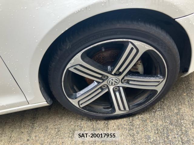 VolksWagen GOLF VARIANT 2012-02 8415852-9