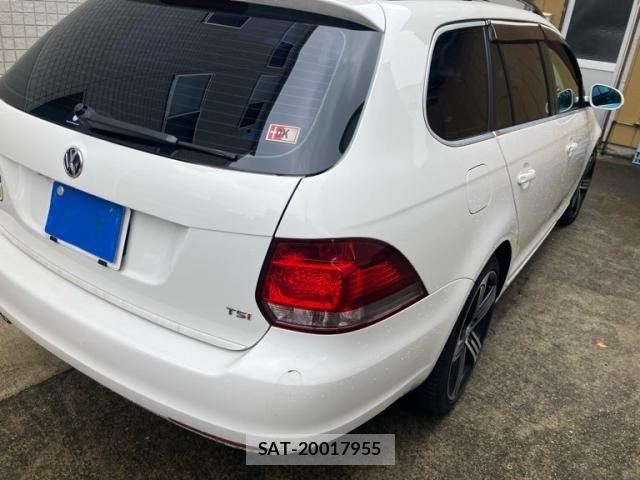 VolksWagen GOLF VARIANT 2012-02 8415852-4