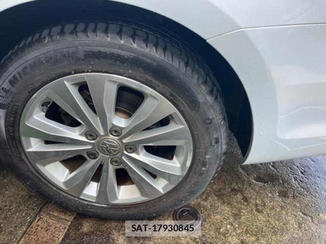 VolksWagen GOLF VARIANT 2017-10 8415849-6