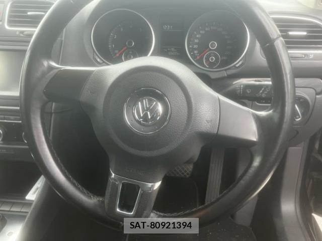 VolksWagen GOLF VARIANT 2011-09 8415851-11