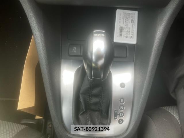 VolksWagen GOLF VARIANT 2011-09 8415851-12
