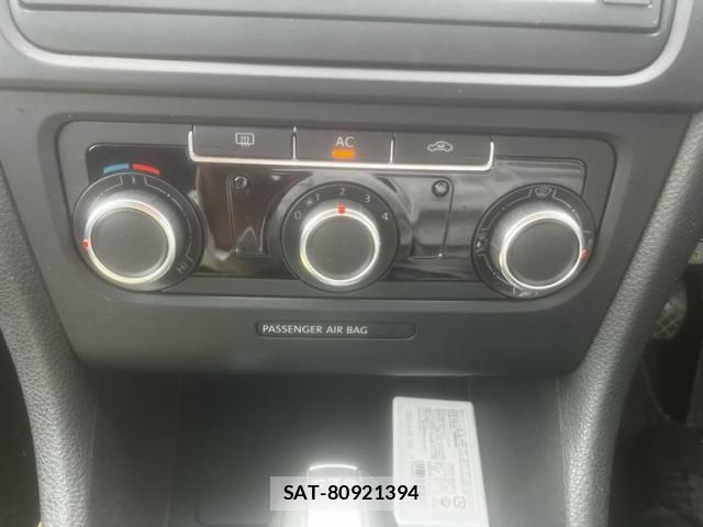 VolksWagen GOLF VARIANT 2011-09 8415851-15