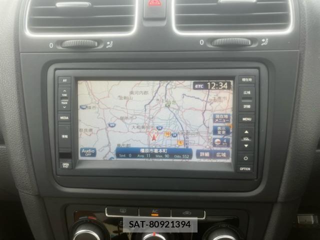 VolksWagen GOLF VARIANT 2011-09 8415851-16