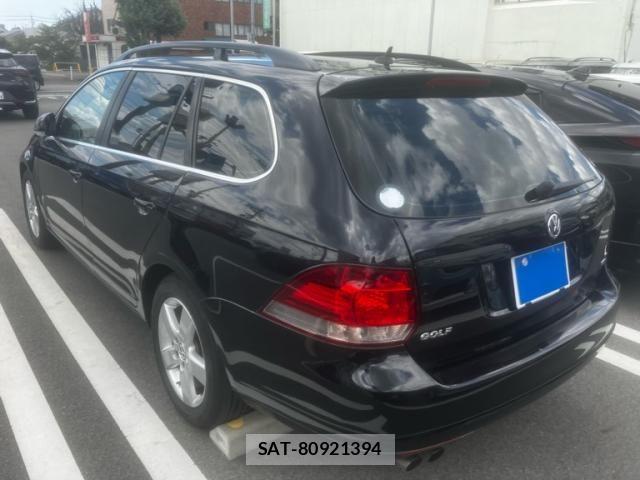 VolksWagen GOLF VARIANT 2011-09 8415851-1