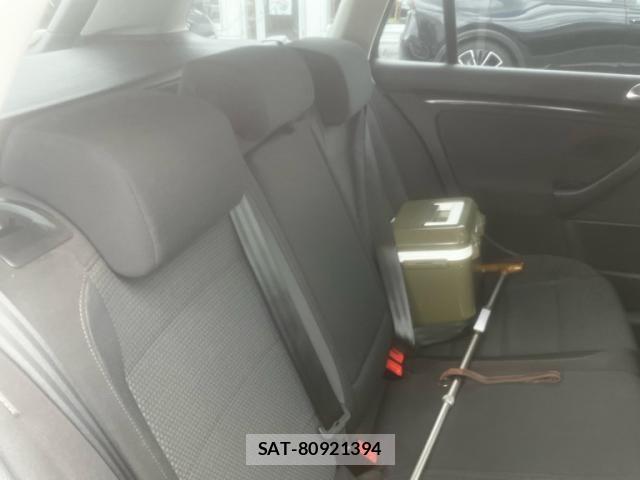 VolksWagen GOLF VARIANT 2011-09 8415851-6