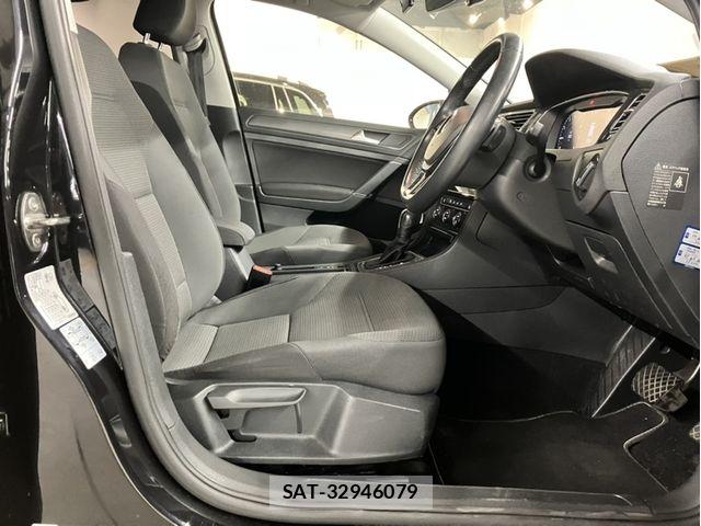 VolksWagen GOLF VARIANT 2020-03 8439105-10