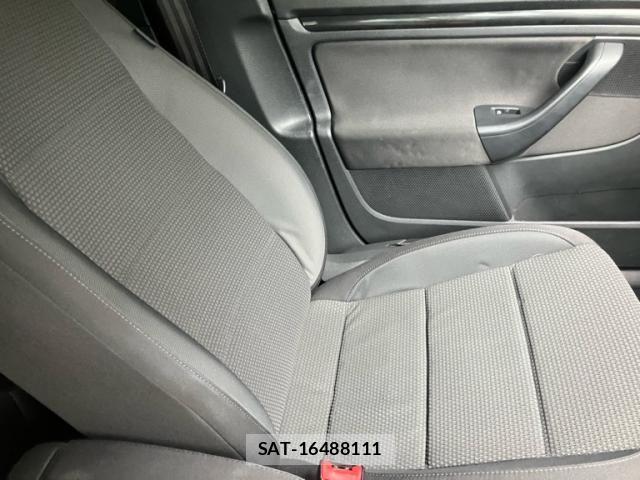 VolksWagen GOLF VARIANT 2012-12 8439106-9