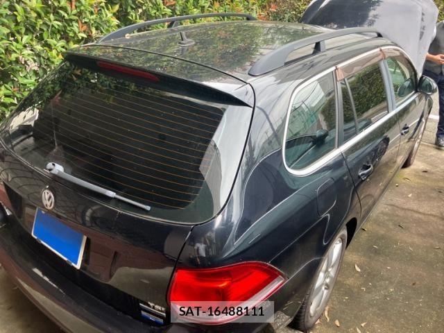 VolksWagen GOLF VARIANT 2012-12 8439106-6