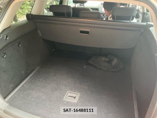 VolksWagen GOLF VARIANT 2012-12 8439106-7