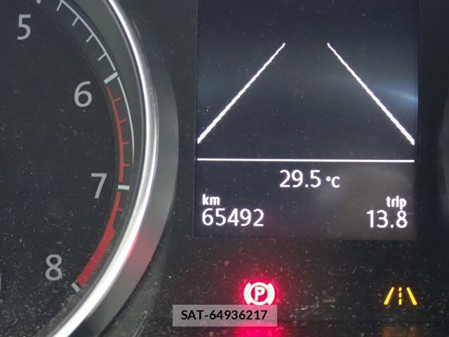 VolksWagen GOLF VARIANT 2017-04 8486269-13