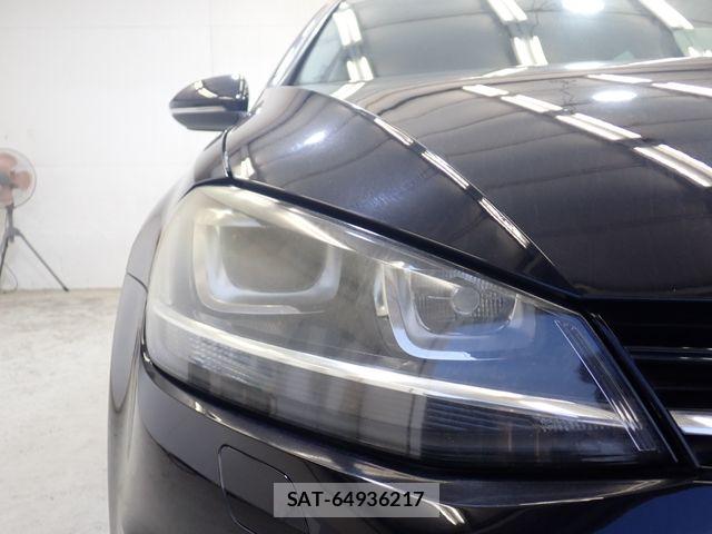 VolksWagen GOLF VARIANT 2017-04 8486269-8