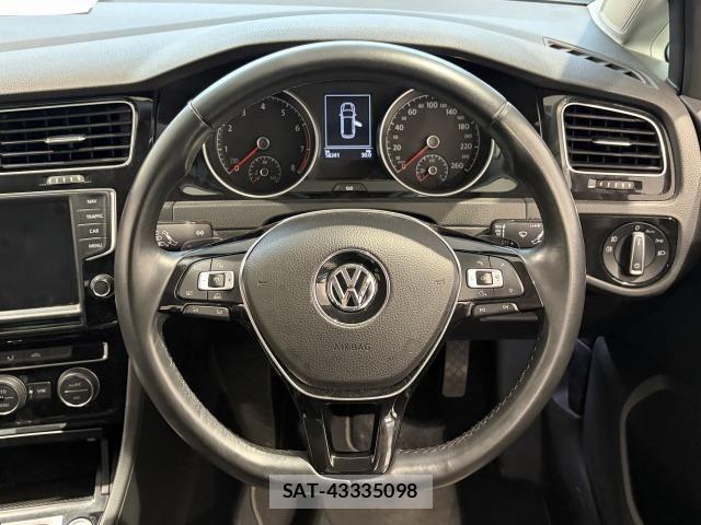 VolksWagen GOLF VARIANT 2015-03 8528212-10