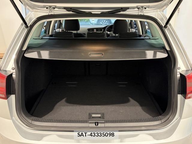 VolksWagen GOLF VARIANT 2015-03 8528212-15