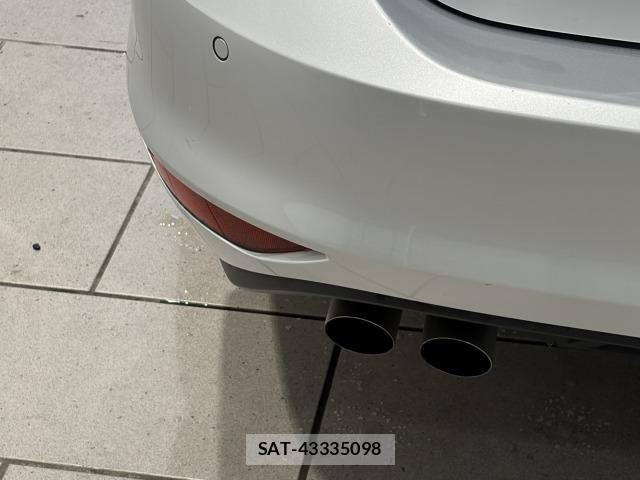 VolksWagen GOLF VARIANT 2015-03 8528212-23