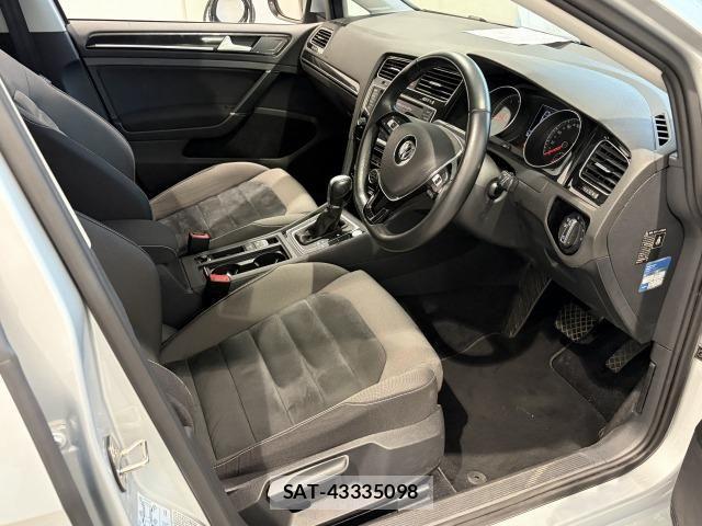 VolksWagen GOLF VARIANT 2015-03 8528212-25