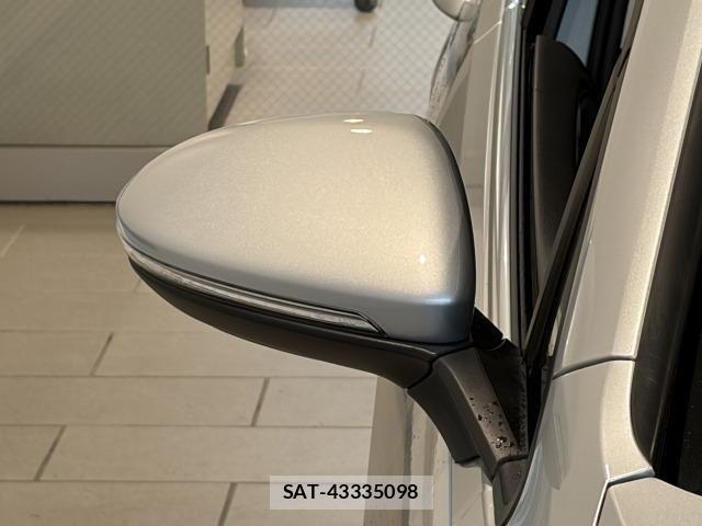 VolksWagen GOLF VARIANT 2015-03 8528212-27